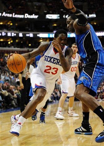 名球员可供 名球员可供