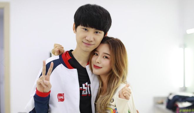 于一位篮球 于一位篮球